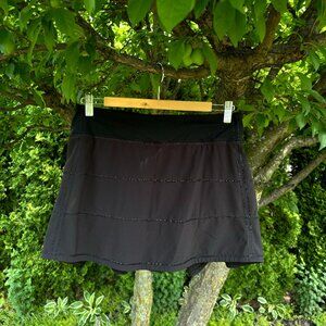 LULULEMON Pleated Running Skirt – Black with Zippered Pocket